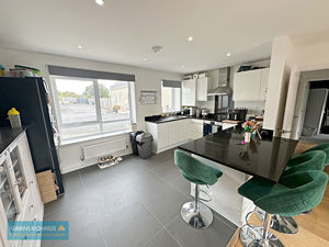 Kitchen/Family Room- click for photo gallery